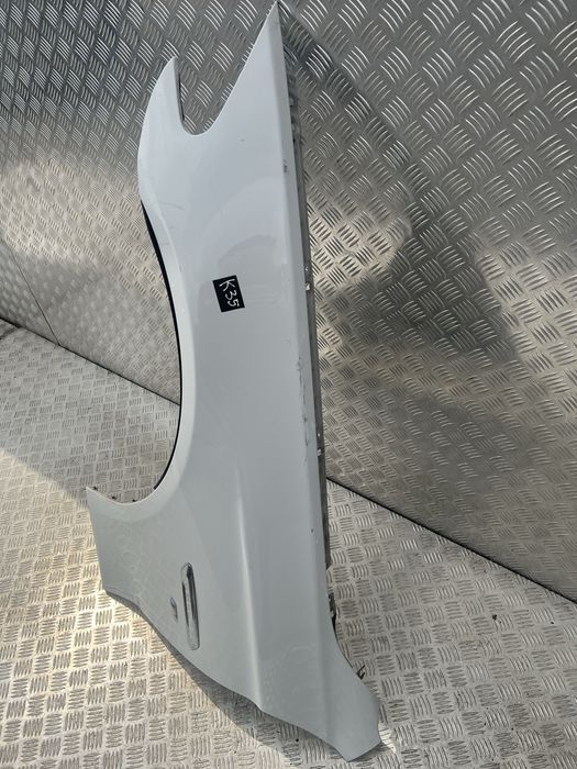 Błotnik lewy przód BMW 5 F10  M-Pakiet
