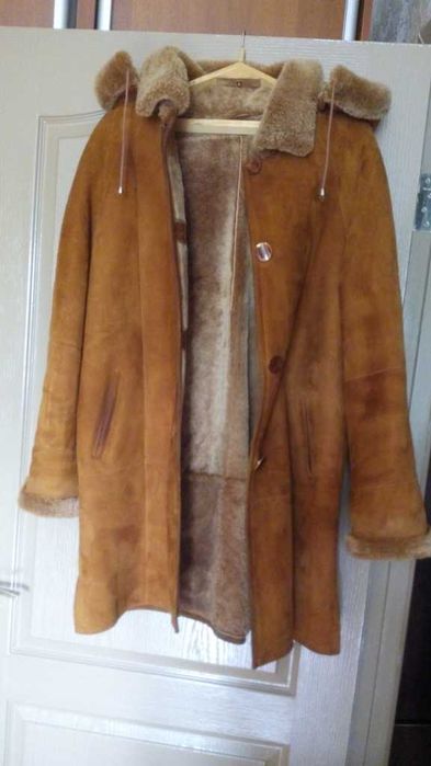 Женская натуральная дубленка. Турция. Размер L, 48-50
