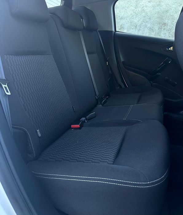 Peugeot 208 1.2 Puretech 2015