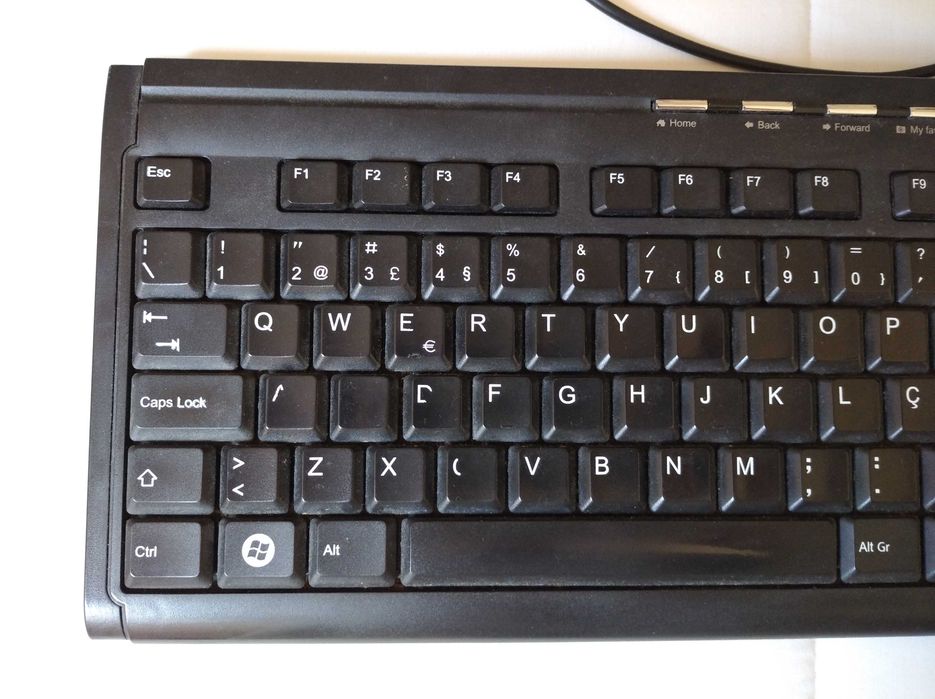 Teclado USB - Gigabyte