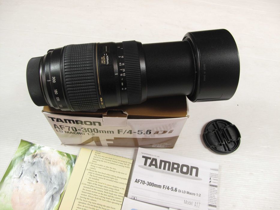 Tamron 70-300 para todas as nikon, na caixa