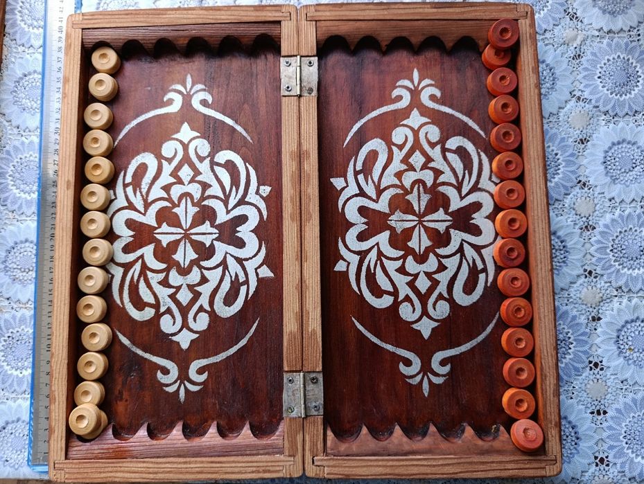 Нарды настольная игра