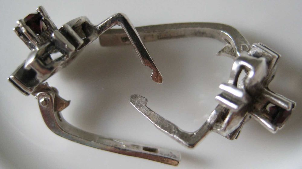 Сережки срібло 875 гранат Серьги серебро
