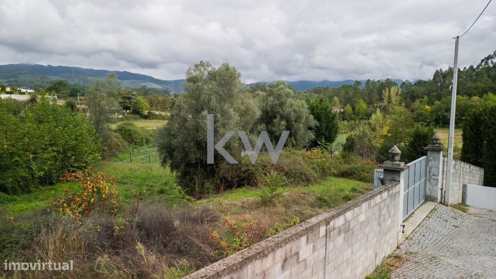 Terreno em Águas Santas Póvoa de Lanhoso