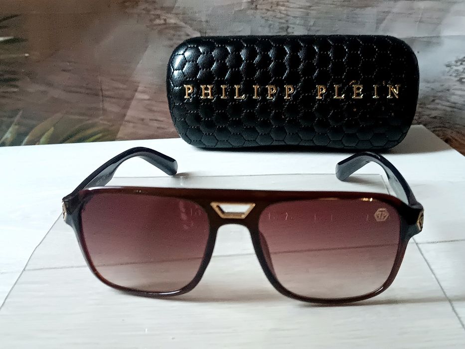 Брендові  окуляри  Phillip Plein