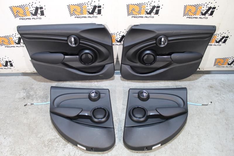 Bancos MINI Cooper de 5 Portas F55 em Pele e Tecido com Quartelas