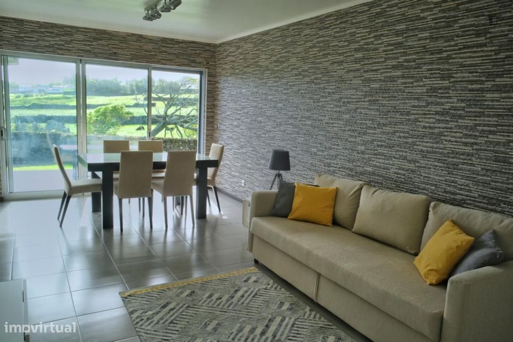 Apartamento com 2 quartos - localizado em Ponta delgada