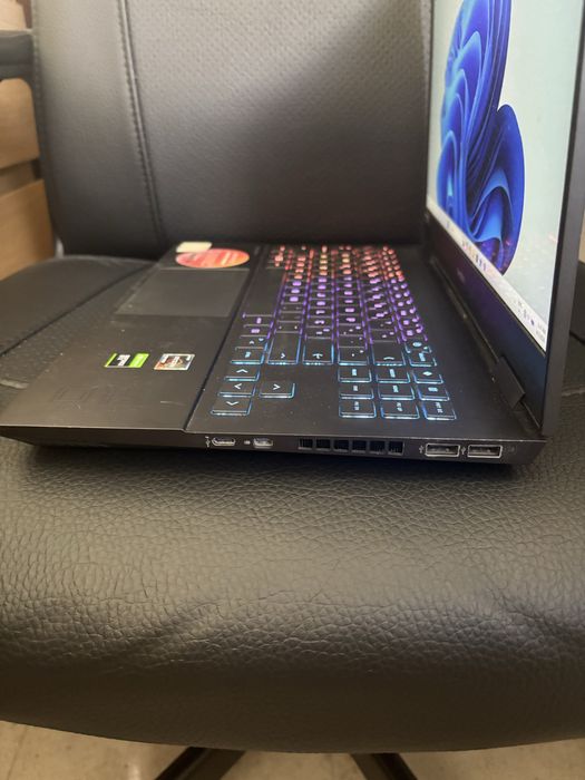 Portátil HP Omen 144Hz