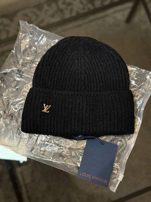 Шапка louis vuitton