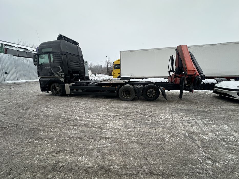 Спойлер на MAN 2010 року TGX 440