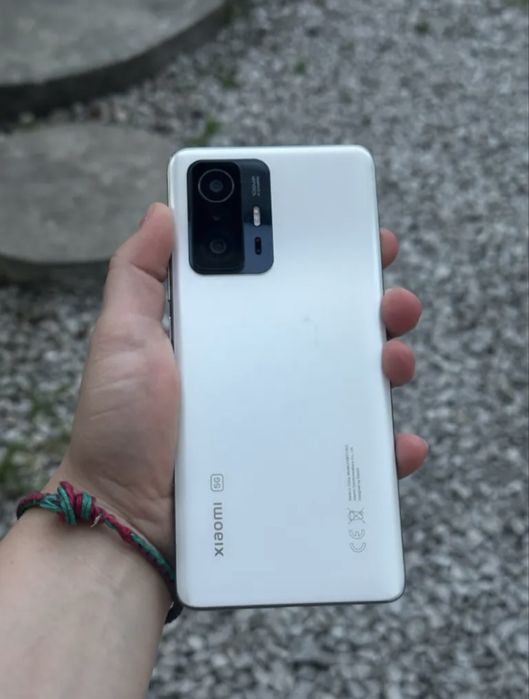 Xiaomi 11T на запчастини (не вмикається після води)
