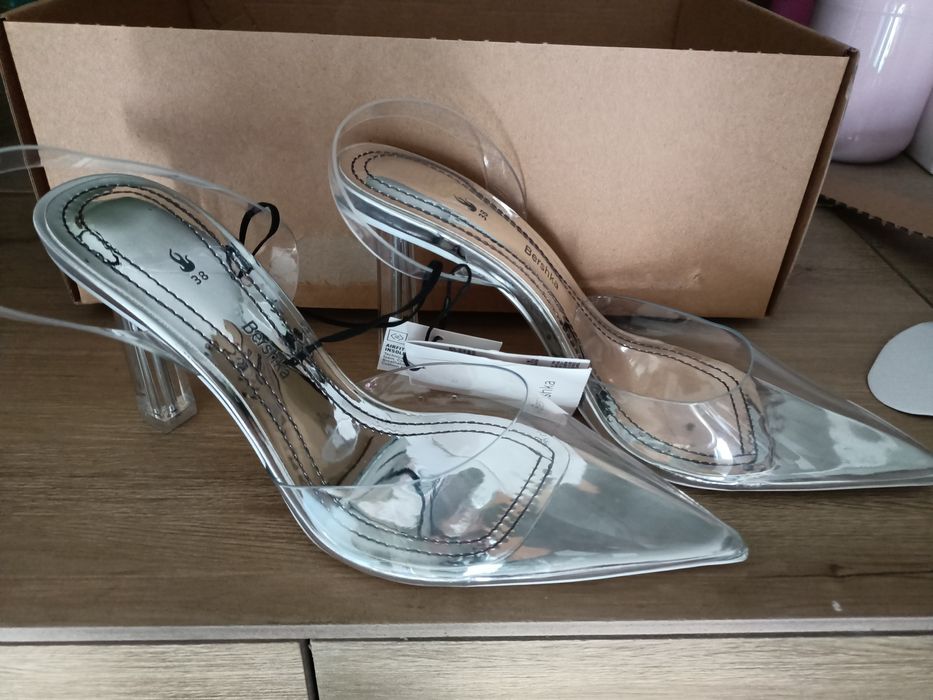 Buty damskie Szpilki