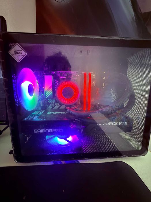 Computador pc gaming | workstation completo com RTX 5070 Ti 16GB, Ryzen 9 7900X, 32GB DDR5, e monitor de 200Hz. Acompanha teclado Logitech Pro.