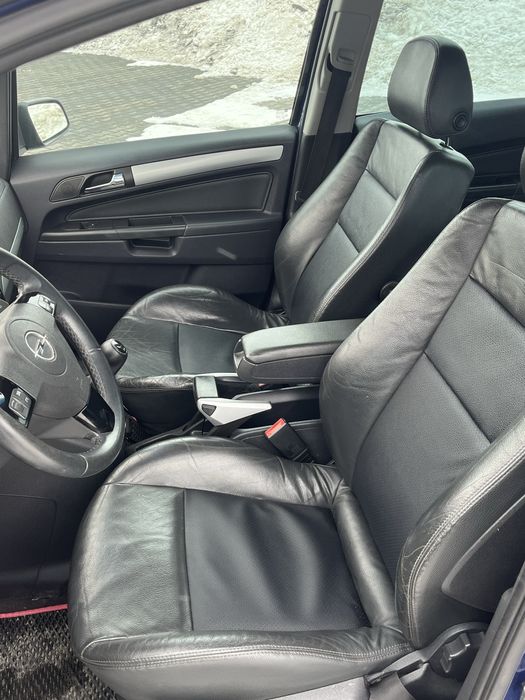 Авто в гарному стані дуже економне