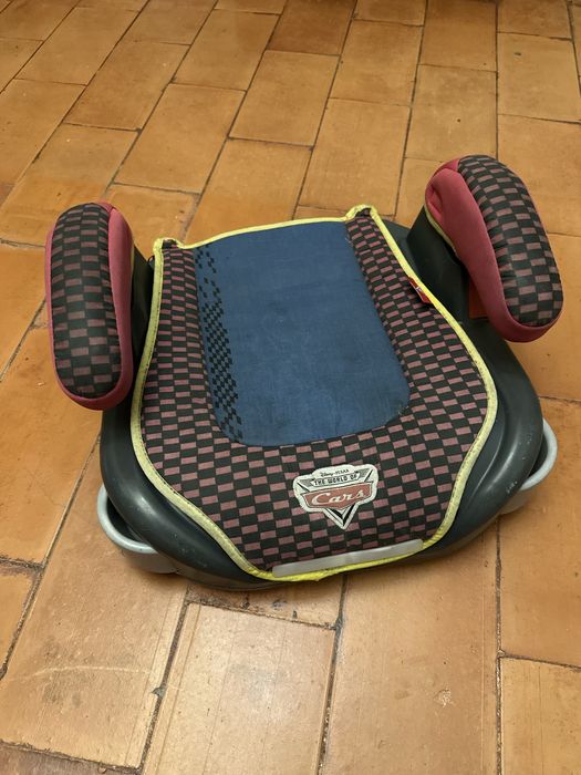 Assento Auto “Disney CARS”