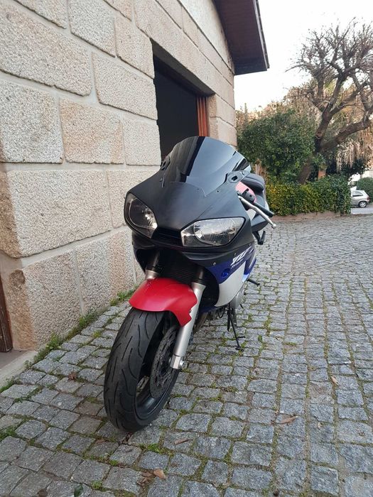 Yamaha R6 Carburadores
