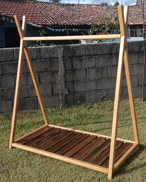 Cama criança em madeira maciça
