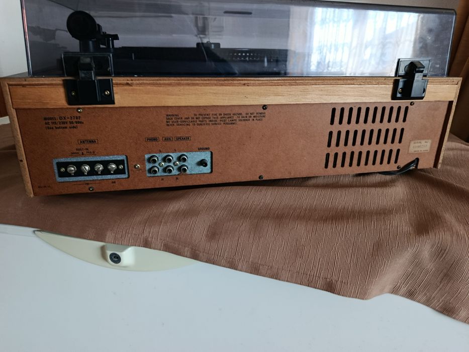 Vendo Radio gravador gira discos