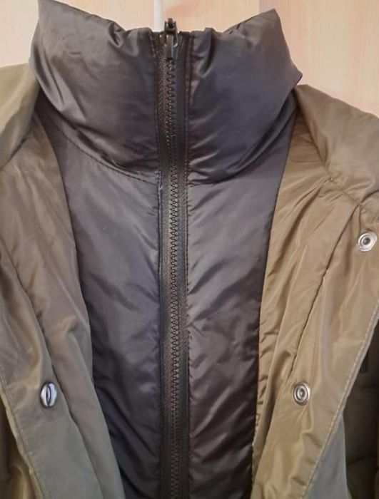 Куртка хакі,розмір С ,220 грн
