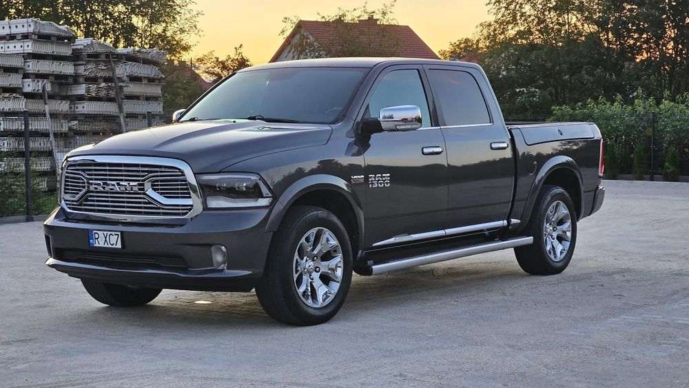 RAM 1500 4x4 5.7 HEMI Limited pneumatyka