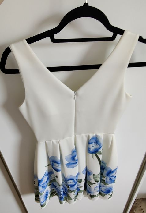 Sukienka biała w niebieskie róże S świetna na poprawiny wesele imprezę