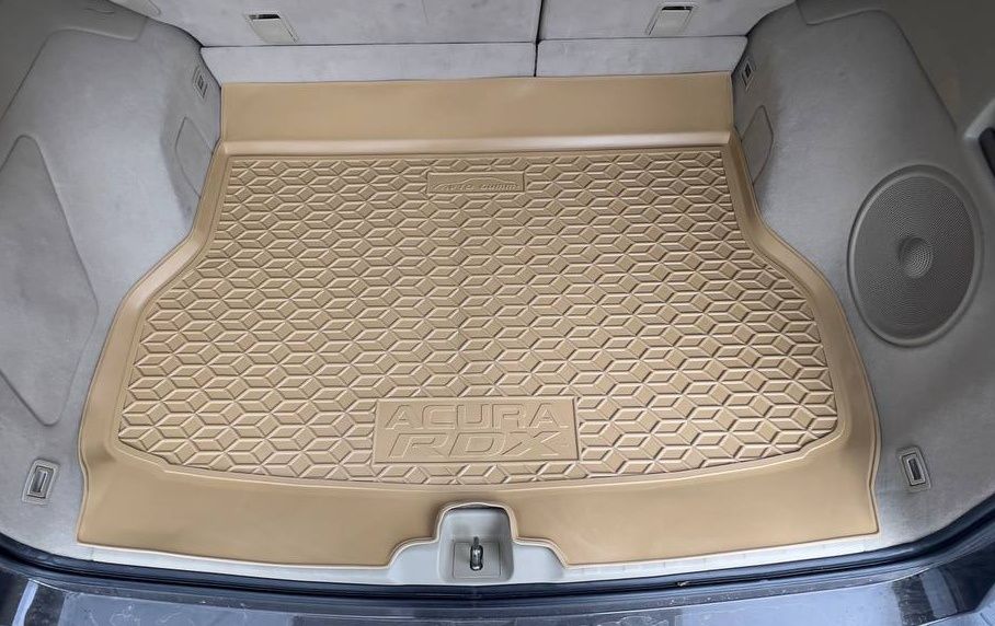 Бежевые ковры салона и багажника на все авто