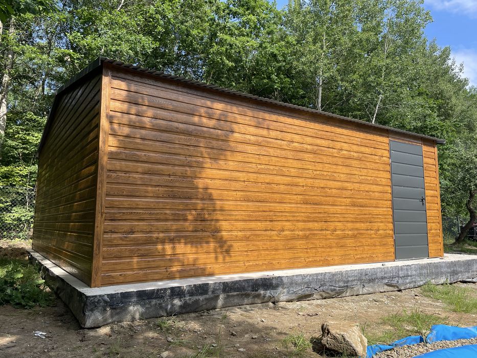 Producent. Garaż blaszany 6x5.8 złoty dąb