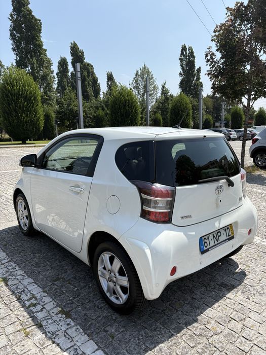 Toyota IQ - 2013