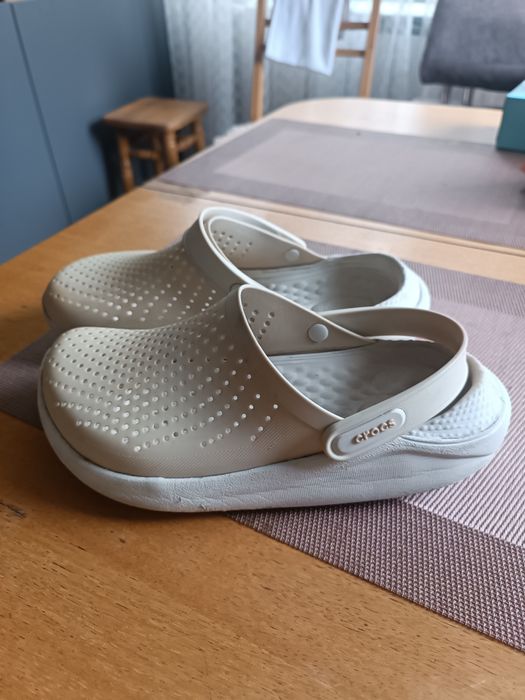 Сrocs  вживані, в нормальному стані