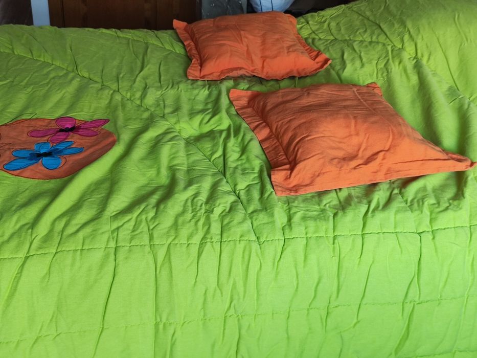 Edredão de aquecimento e decorativo