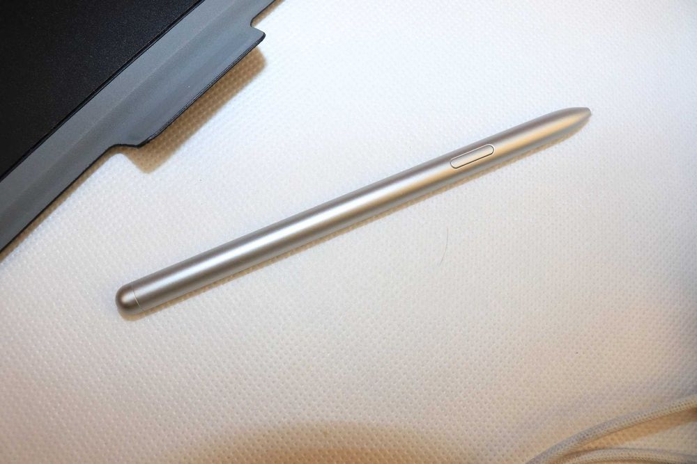 Samsung galaxy tab s7 FE tablet  jak nowy  SM-T733