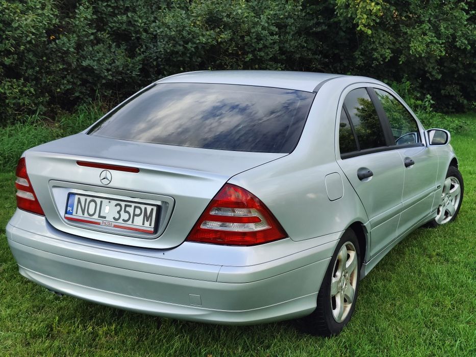 Mercedes-Benz w203 220cdi 150km
