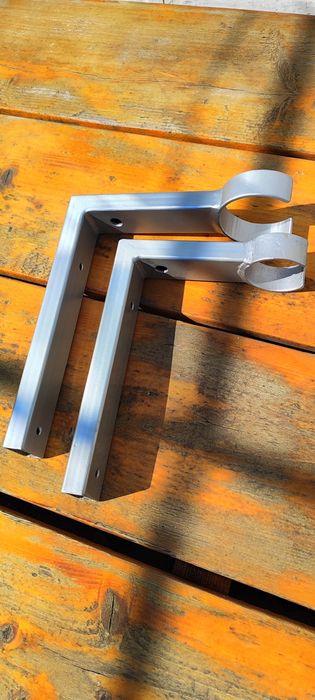 Кронштейн кріплення тримач на стіну для мотокоси та бензопили