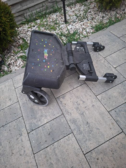 Dostawka podstawka do wózka Lupilu