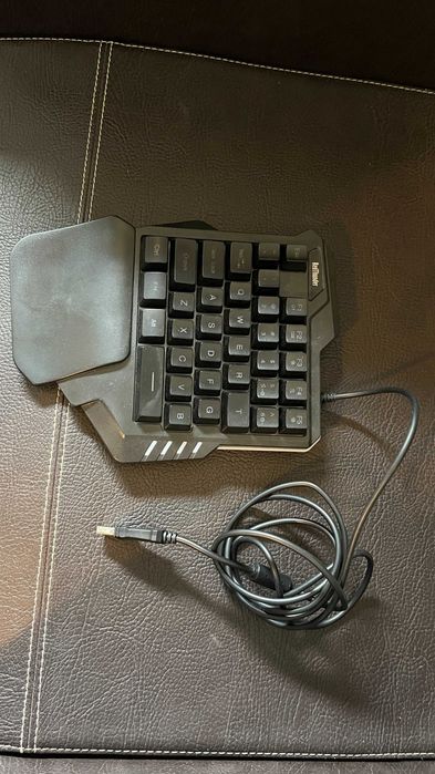 PS5 Digital 1 TB + 1 Comando - Praticamente Novo - Playstation 5