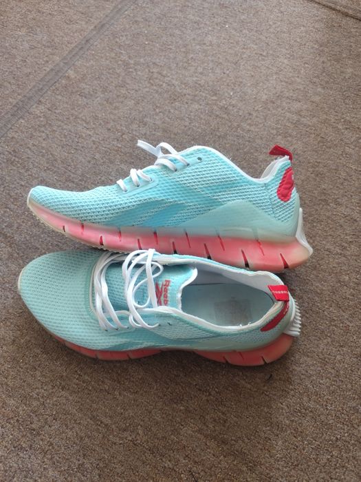 Buty sportowe Reebok, rozmiar 43 — bardzo dobry stan
