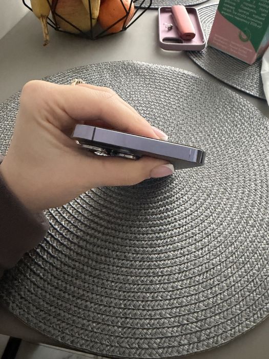 Продам Iphone 14 pro max