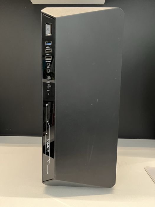 Komputer stacjonarny