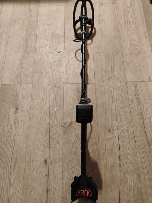 Wykrywacz Quest x10 pro