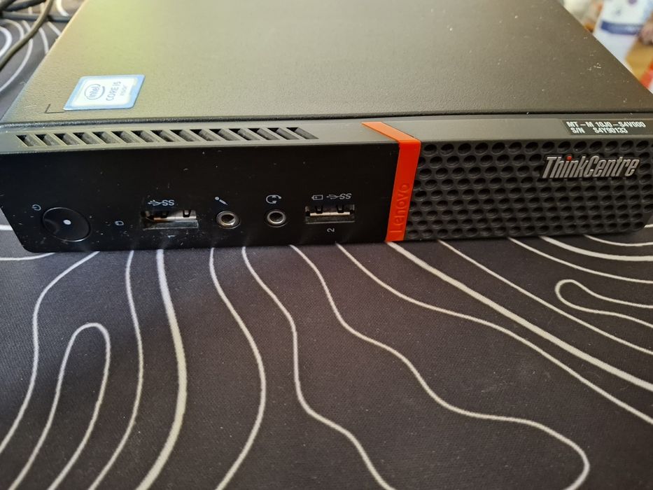 Компьютер міні ПК Lenovo ThinkCentre M700