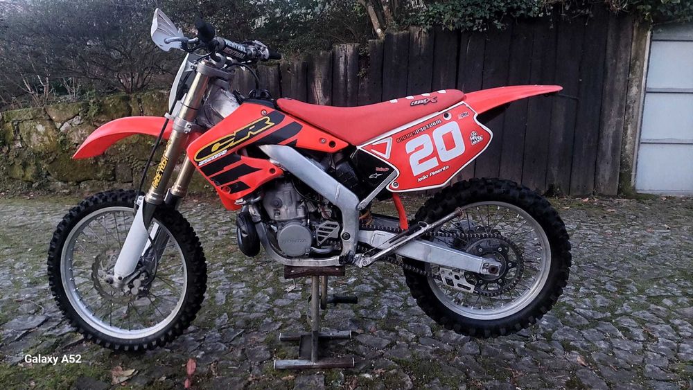 Vendo Honda CR 250 R ano 2000