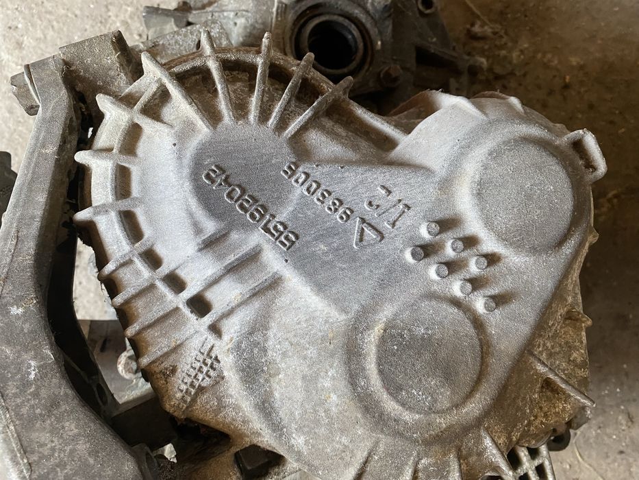 Коропка опель інсігнія a20dth