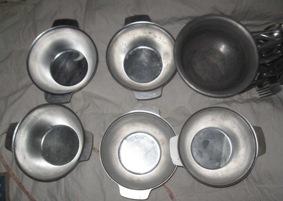 . Мисочка алюмінієва СРСР. Клеймо- БЕЛАЗ- 0,7л. (ложки-вилки)