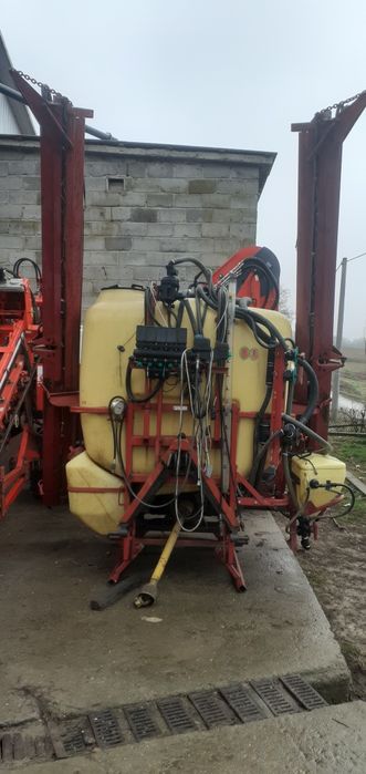 Opryskiwacz hardi 1200l