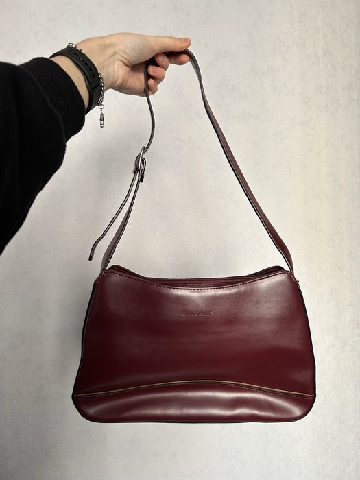 Жіноча сумочка.