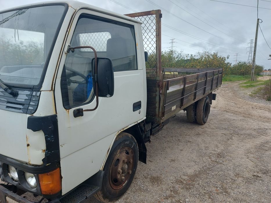 Mitsubishi  Canter