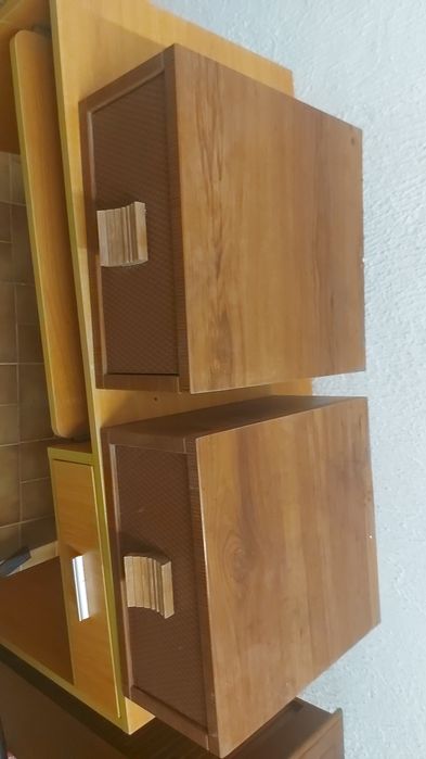 2 gavetas individuais em madeira