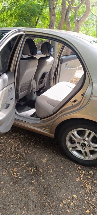 Kia cerato 2006 год