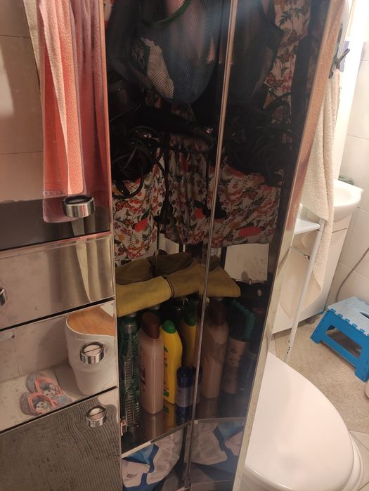 Armário de casa de banho em inox