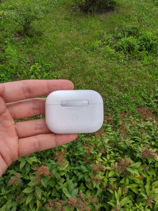 Кейс для навушників AirPods Pro, гарантія від магазину